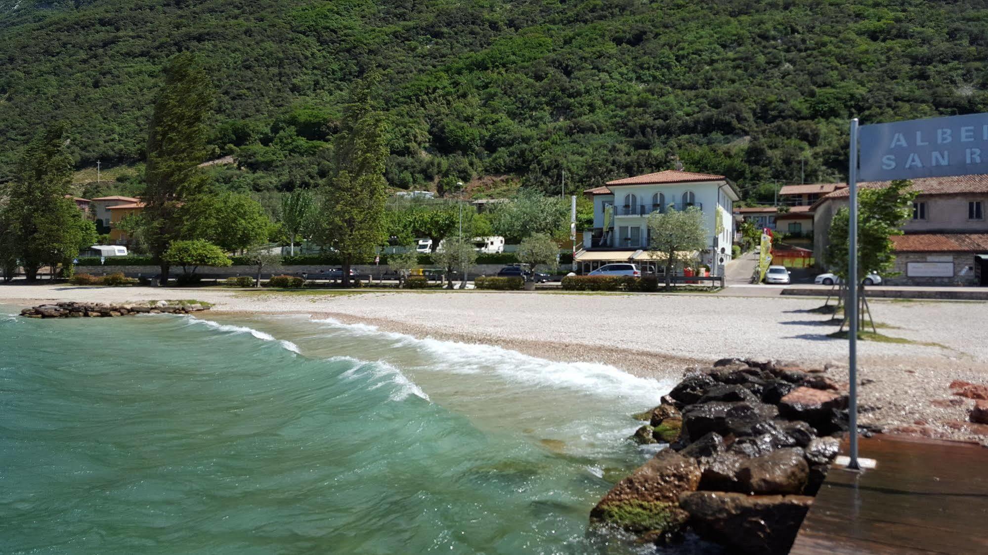 Albergo San Remo مالتشيزينيه المظهر الخارجي الصورة